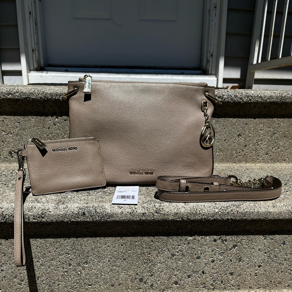 Michael Kors crossbody w/ wallet